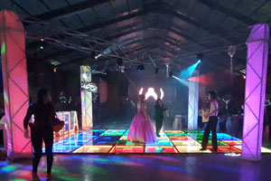 Pista LED para cumpleaños y celebraciones